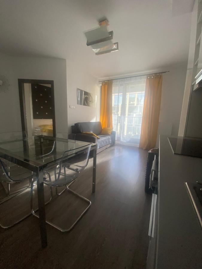 Grzybowska Residence Inter-Apartments Varsovie Extérieur photo